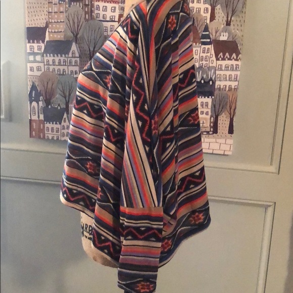 Cropped Pullover - Picture 4 of 4